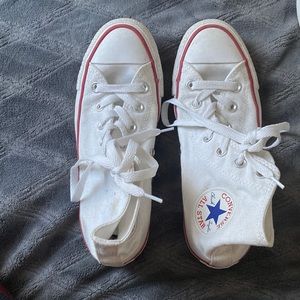 women’s white high top converse. size 7